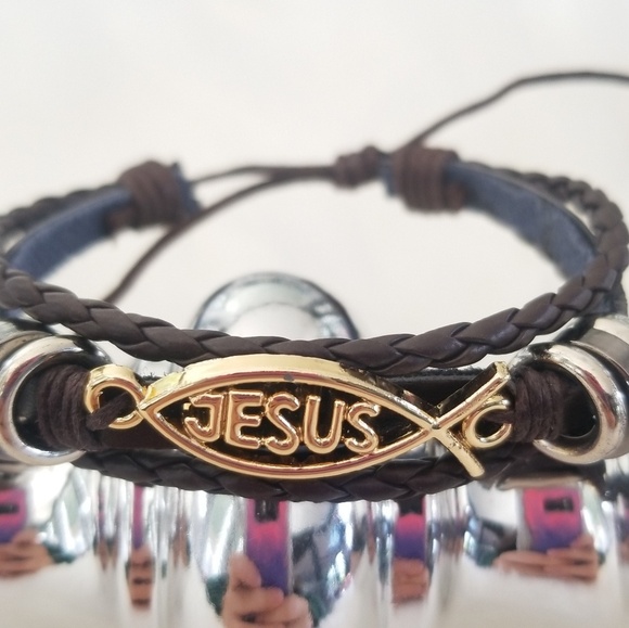 Brown boho gold JESUS bracelet - Picture 3 of 3